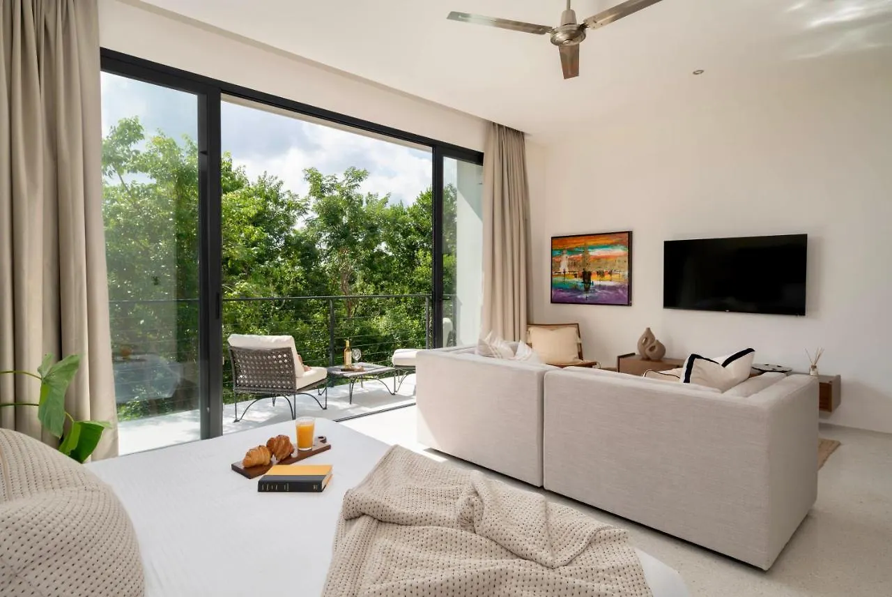 Stylish And Peaceful Jungle Studio At 525 Tulum