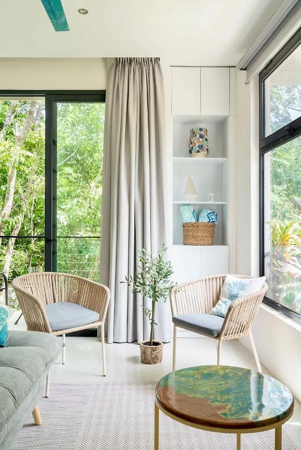 Stylish And Peaceful Jungle Studio At 525 Tulum